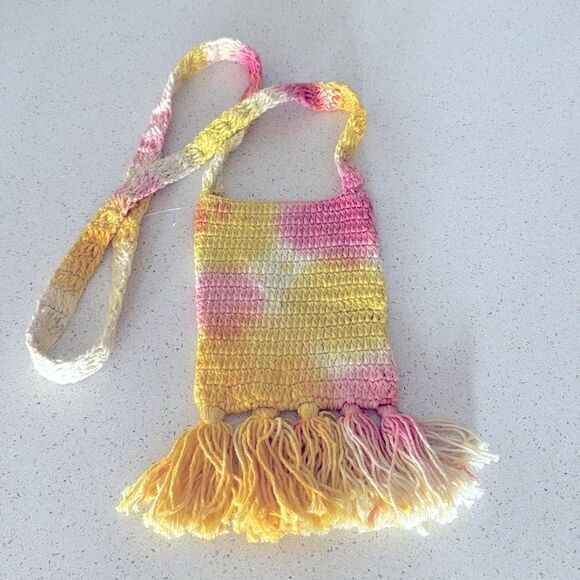 NWOT Urban Outfitters Woven Neck Pouch Purse Beachy Summer Fringe Yellow Pink - Picture 6 of 11